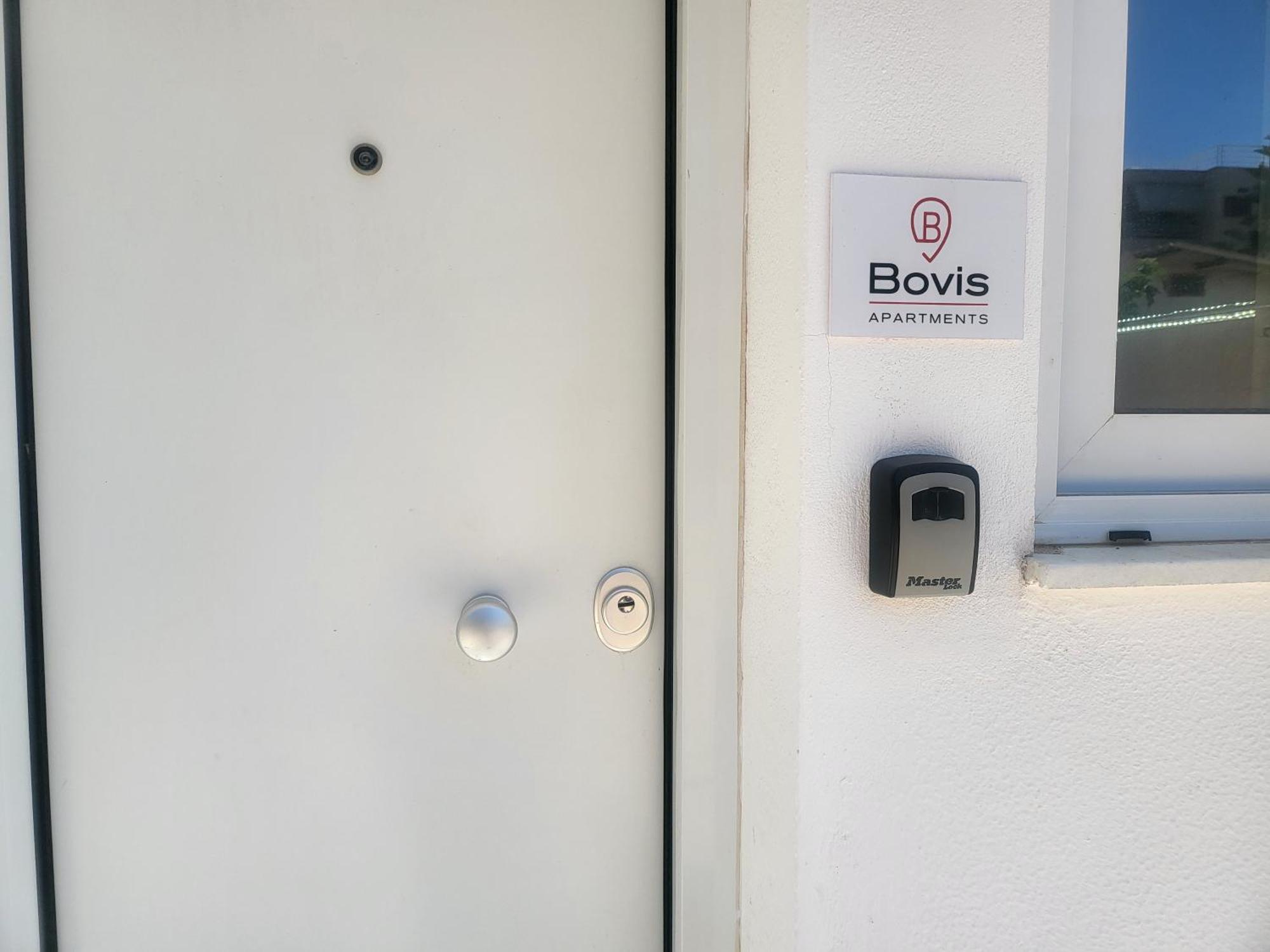 Bovis Apartments #2 Pórto Ráfti Екстериор снимка
