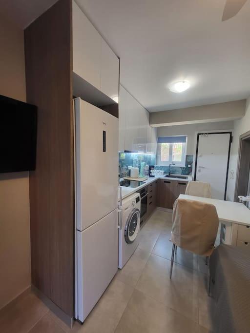 Bovis Apartments #2 Pórto Ráfti Екстериор снимка