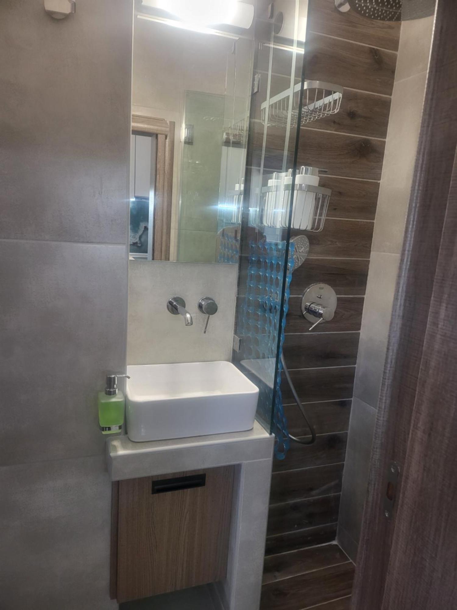 Bovis Apartments #2 Pórto Ráfti Екстериор снимка