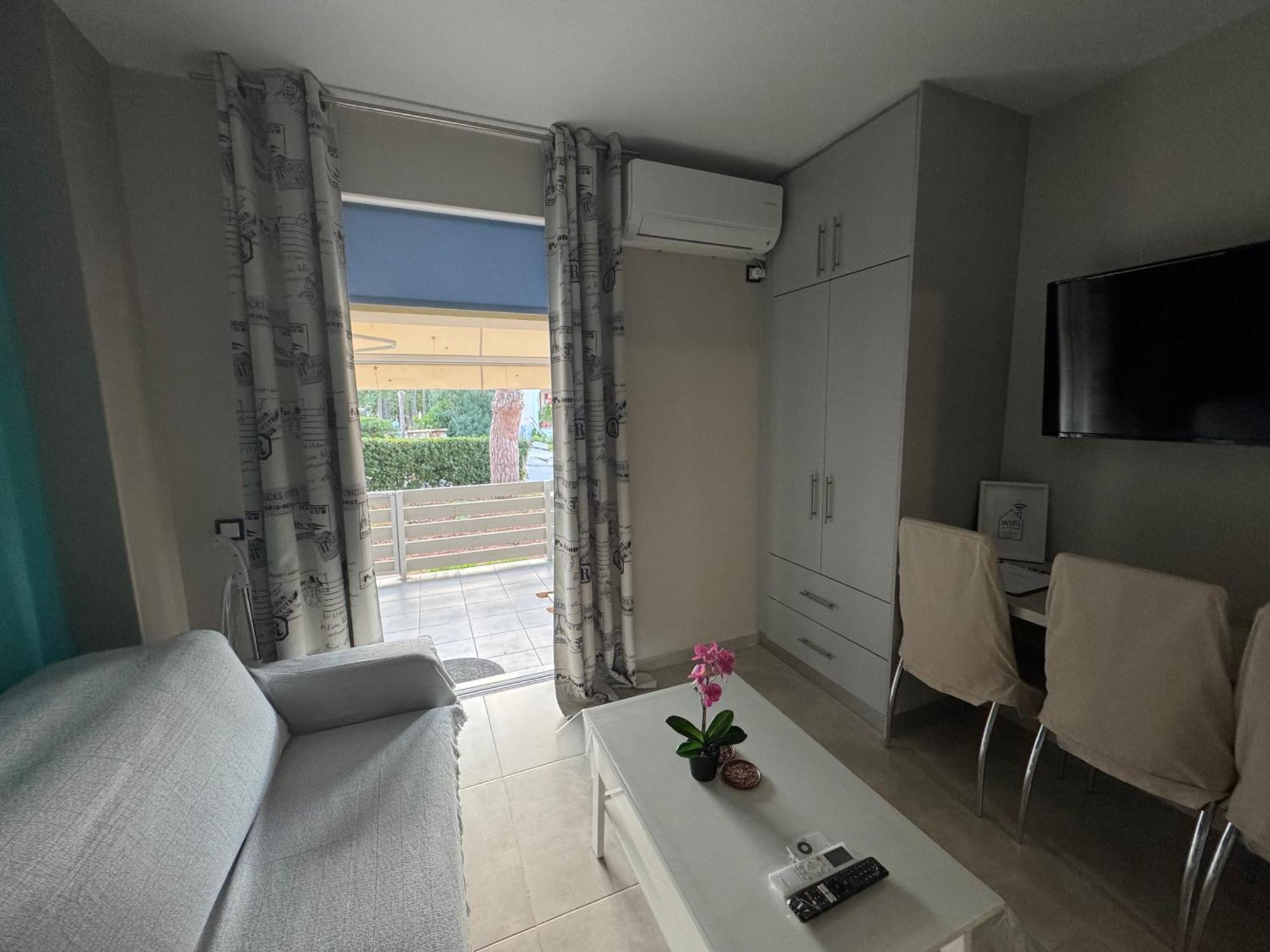 Bovis Apartments #2 Pórto Ráfti Екстериор снимка